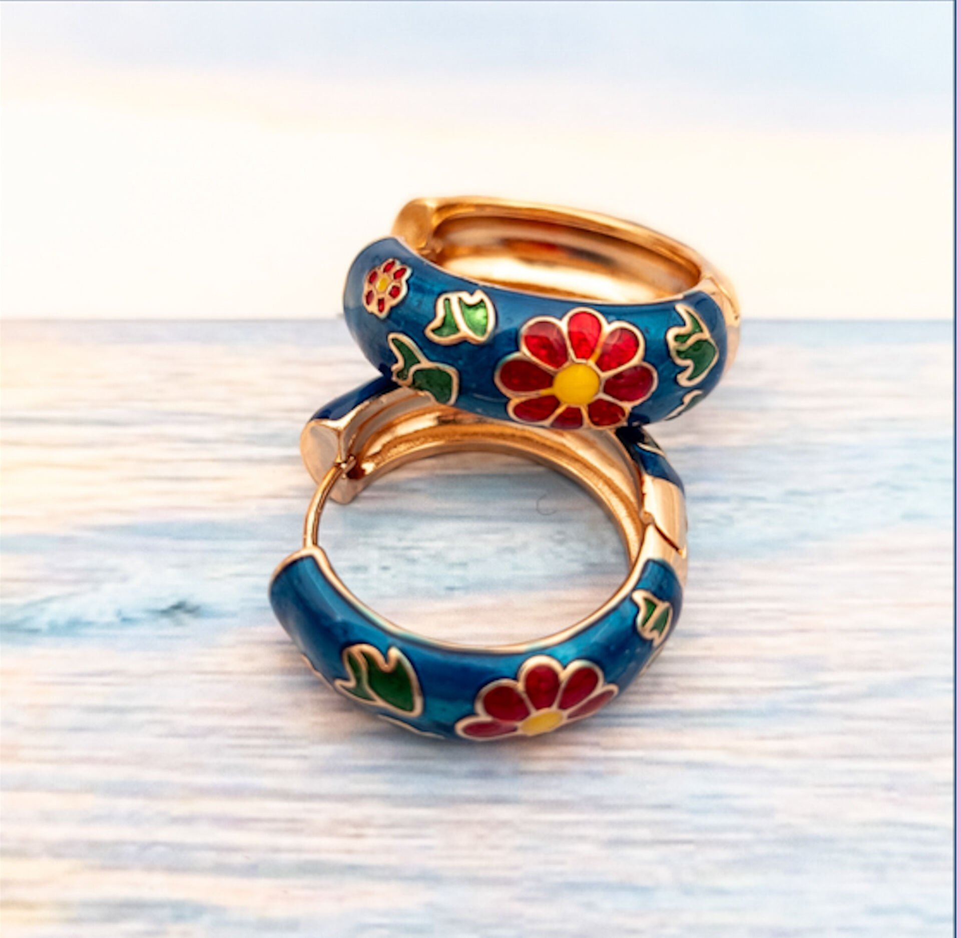 VİP MAVİ ÇİÇEKLİ  KÜPE