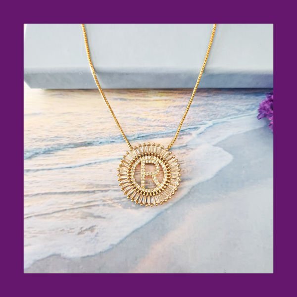 GOLD R HARF KOLYE