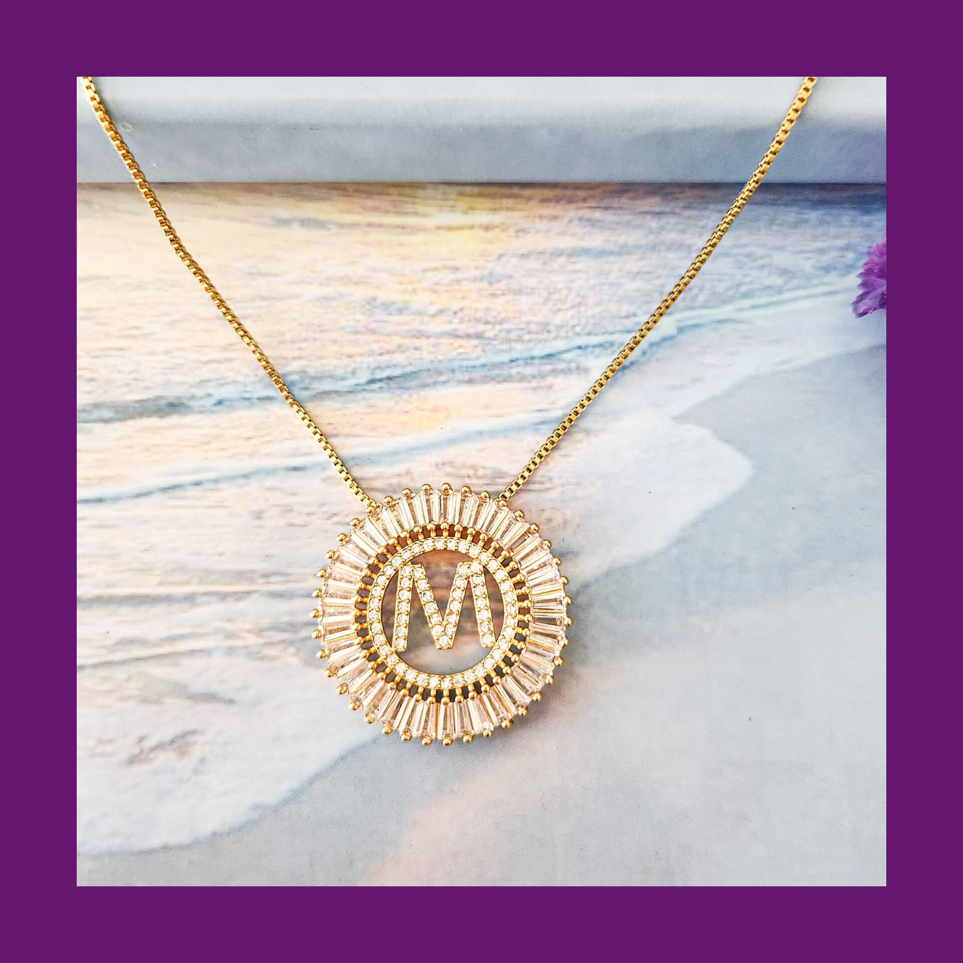 GOLD M HARF KOLYE