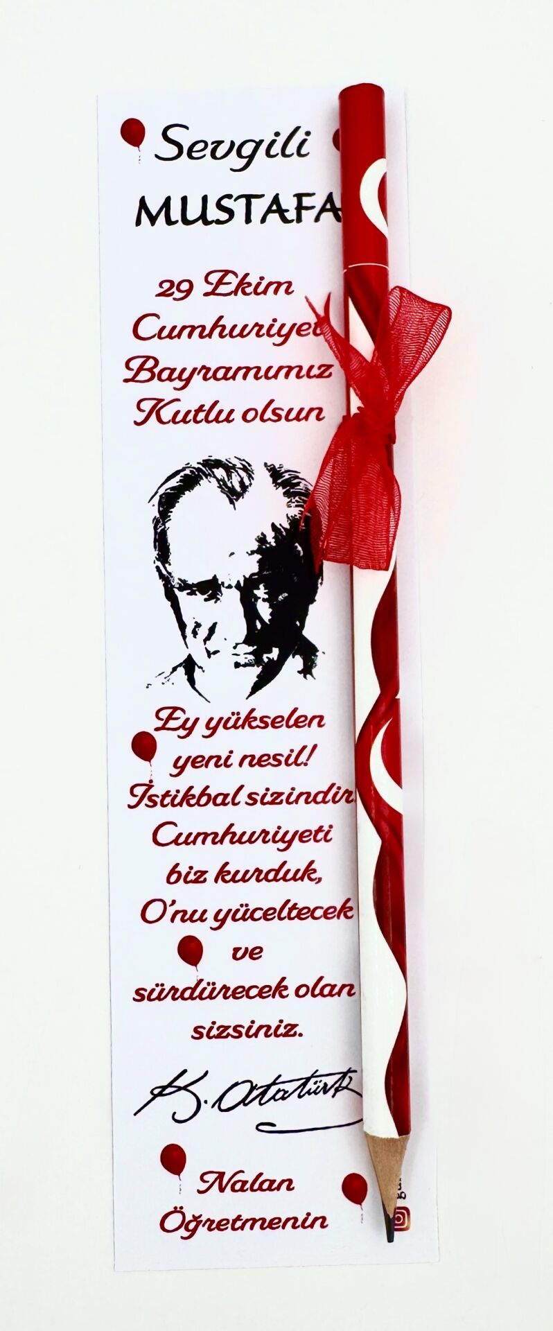 29EKİM KİTAP AYRACI VE KALEM SETİ
