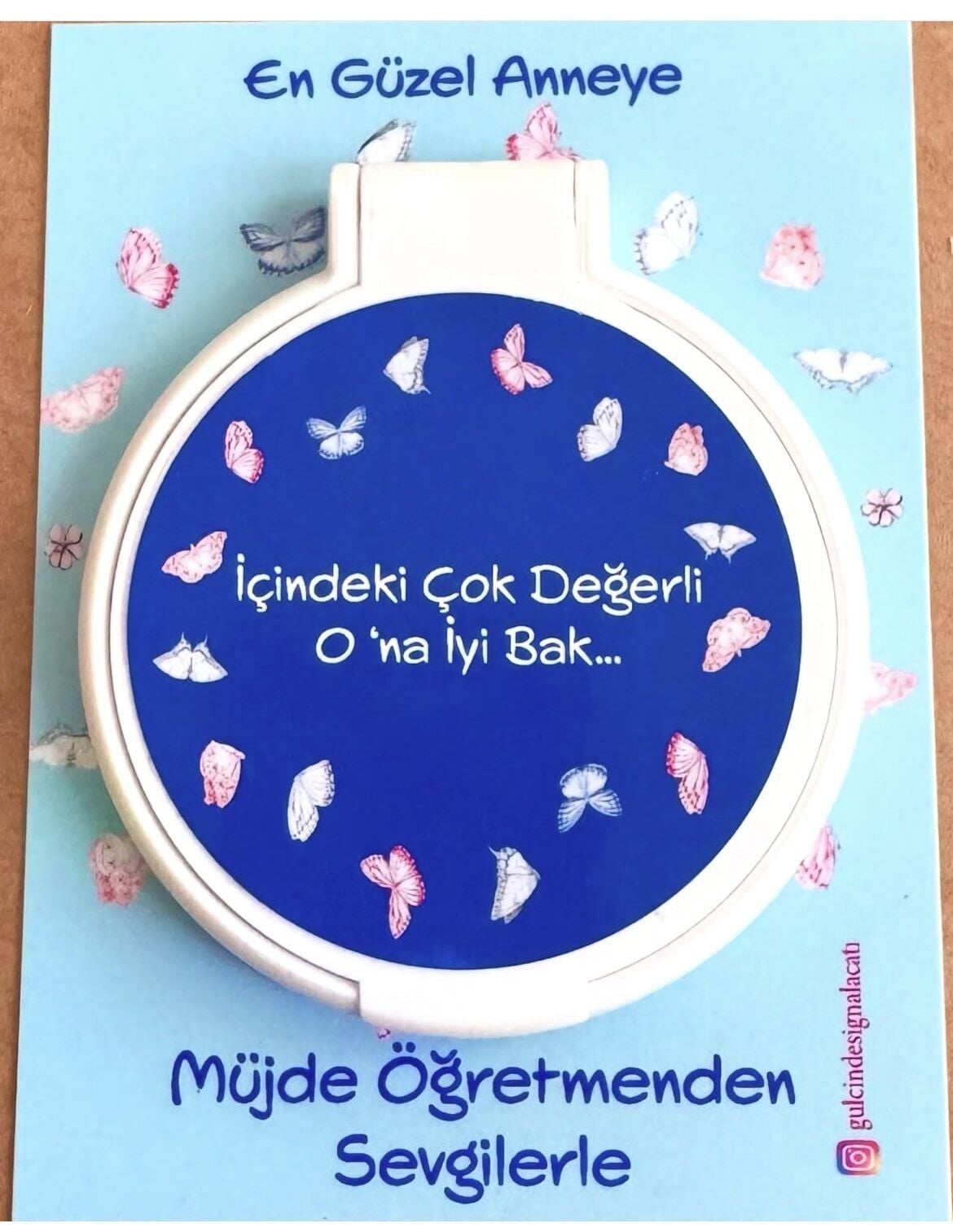 Kartlı pleksi cep aynası